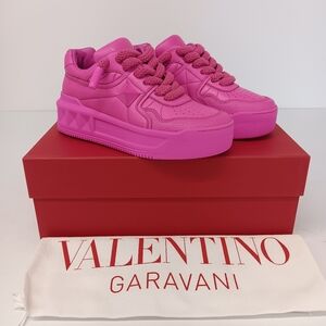 Valentino Garavani Women's One Stud XL Fuchsia Leather Sneakers - EU37.5/US7.5